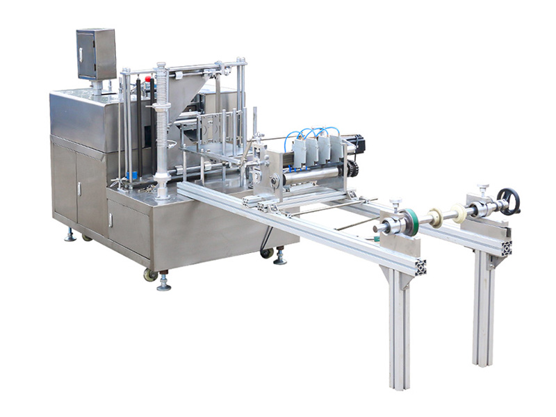 酒精棉片機(jī)（含無(wú)紡布分條功能）